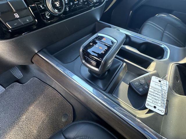2025 Chevrolet Silverado 1500 High Country - Photo 16
