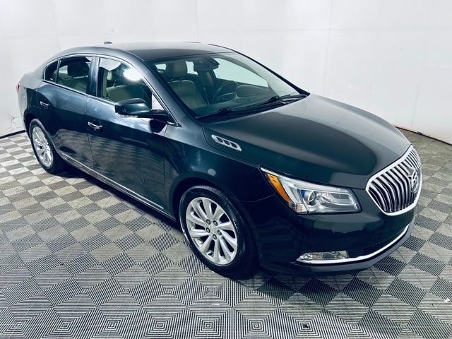 Used 2015 Buick LaCrosse Leather with VIN 1G4GB5G37FF324733 for sale in Adrian, MI