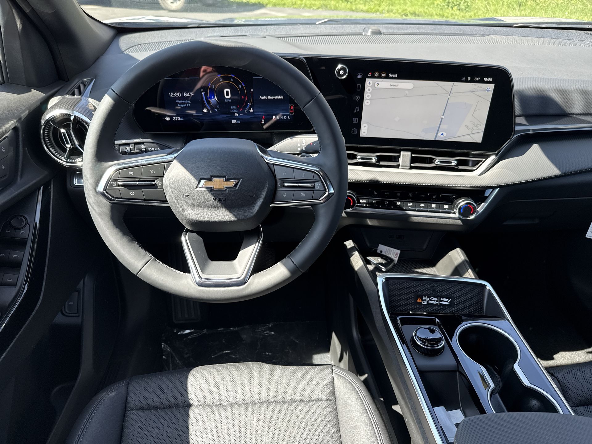 2026 Chevrolet Equinox LT - Photo 13