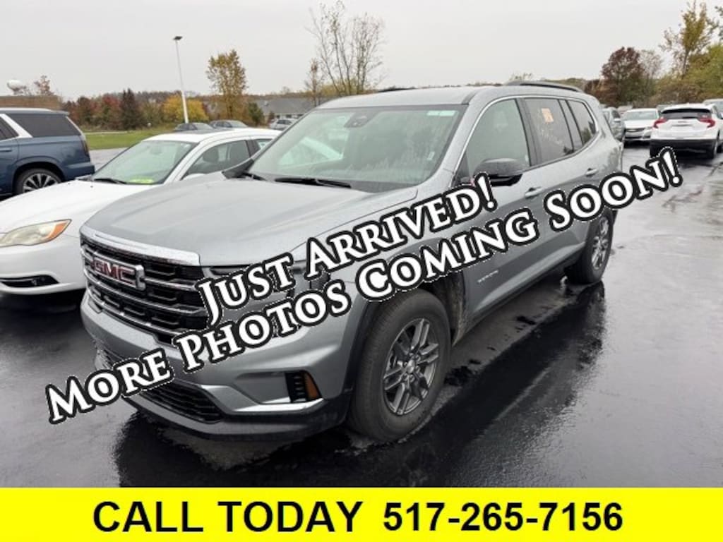 Used 2025 GMC Acadia Elevation SUV