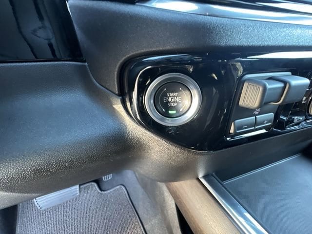 2025 Chevrolet Silverado 1500 High Country - Photo 17