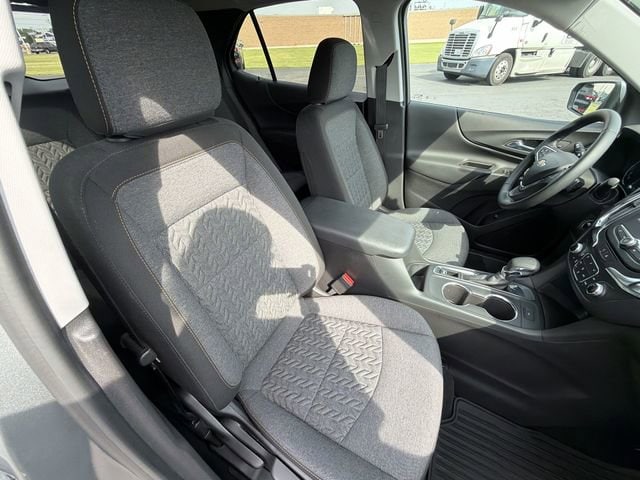 2024 Chevrolet Equinox LT - Photo 28