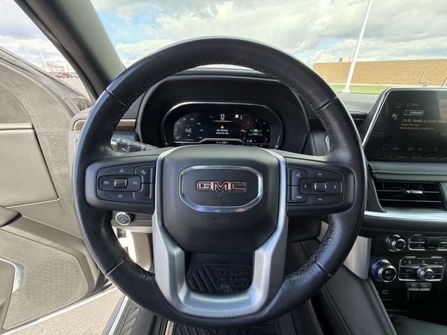2022 GMC Yukon XL SLE - Photo 13