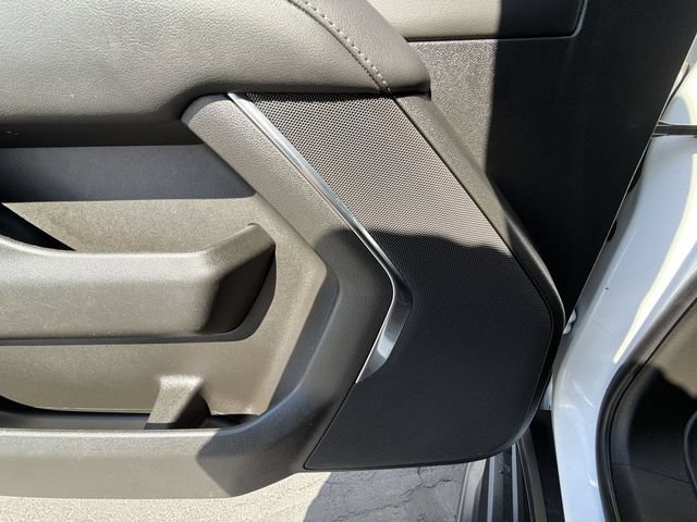 2022 GMC Yukon XL SLE - Photo 24