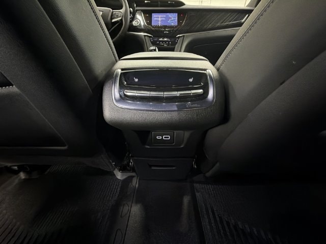 2025 Cadillac XT6 Premium Luxury - Photo 22