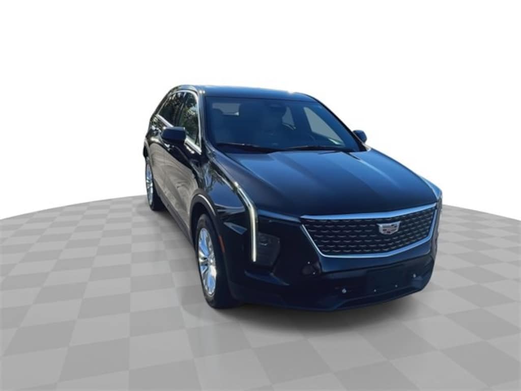 Used 2024 CADILLAC XT4 Luxury SUV