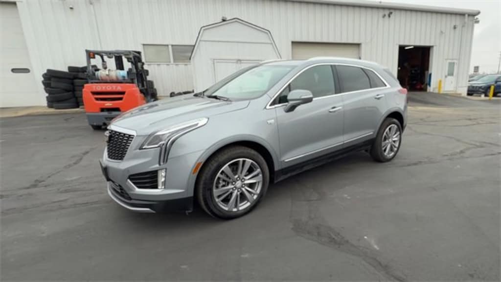 Used 2025 CADILLAC XT5 Premium Luxury SUV