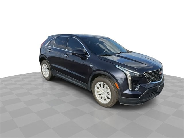 Used 2023 Cadillac XT4 Luxury with VIN 1GYFZBR48PF107428 for sale in Adrian, MI