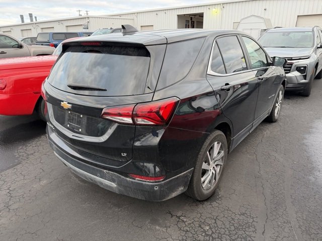 2024 Chevrolet Equinox LT photo 3