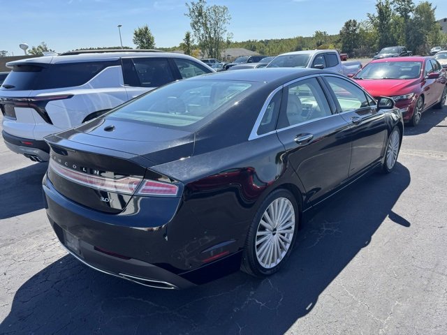 2017 Lincoln MKZ Reserve photo 3