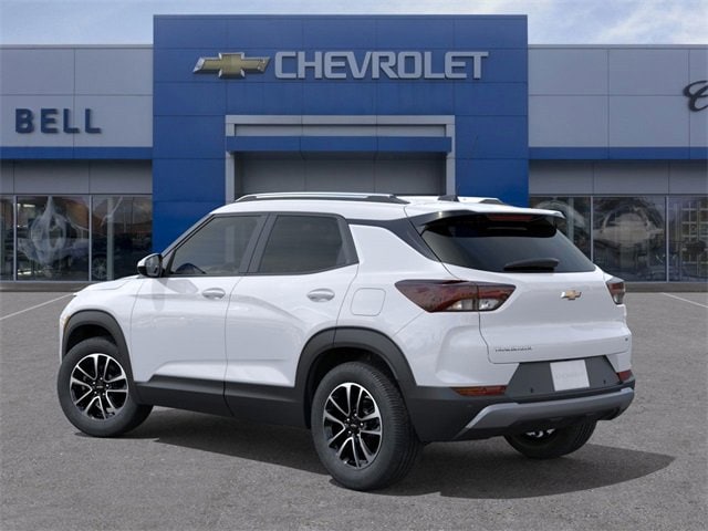 2026 Chevrolet Trailblazer LT photo 3