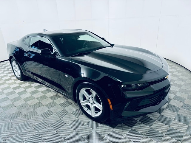 Used 2017 Chevrolet Camaro 1LT with VIN 1G1FB1RS1H0122661 for sale in Adrian, MI