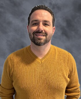 Staff member Derrick Walton from ID_6c4530fed48f