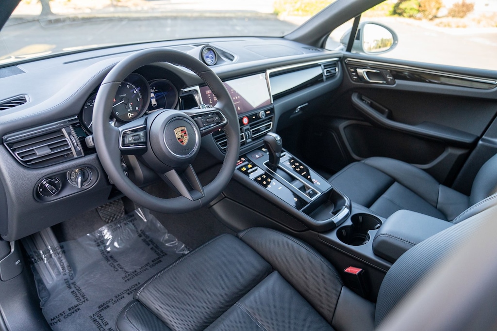 New 2026 Porsche Macan SUV