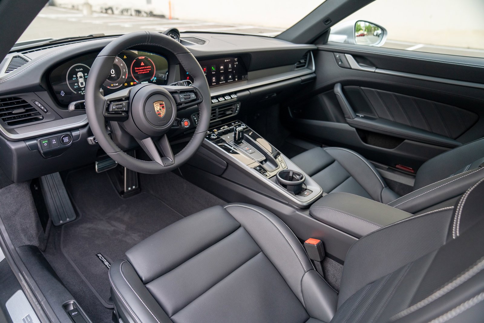 2025 Porsche 911 S photo 3