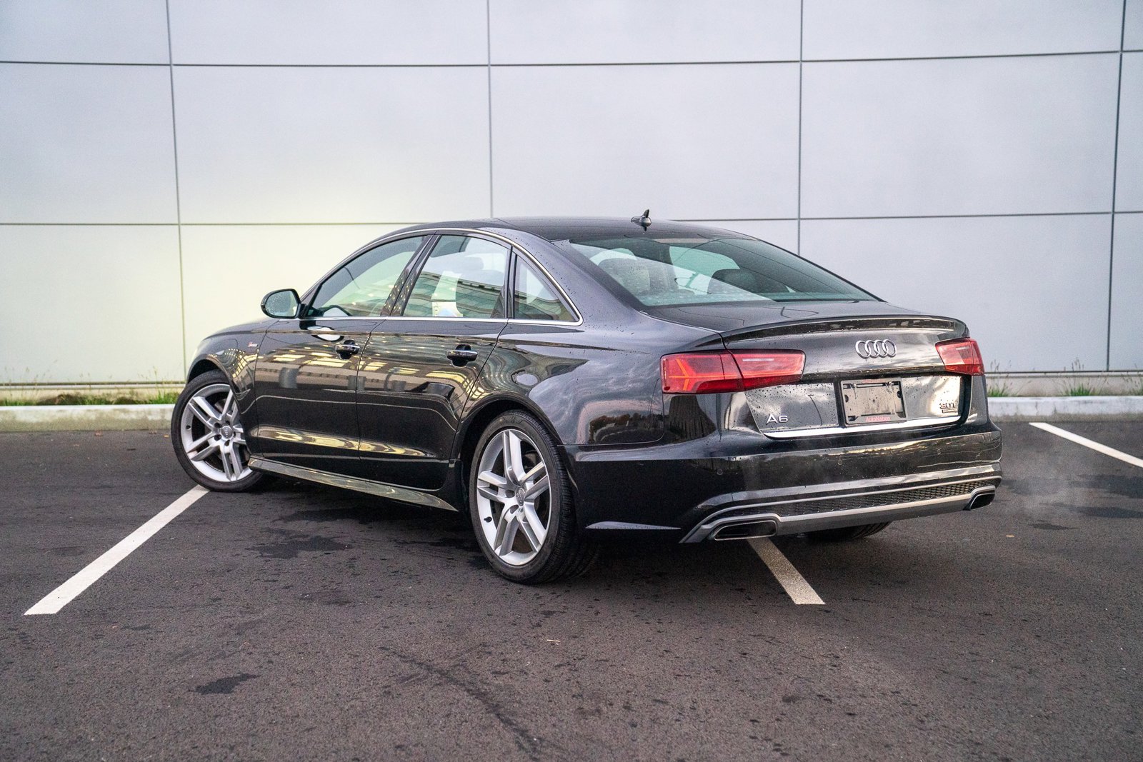 2016 Audi A6 3.0T Prestige photo 3