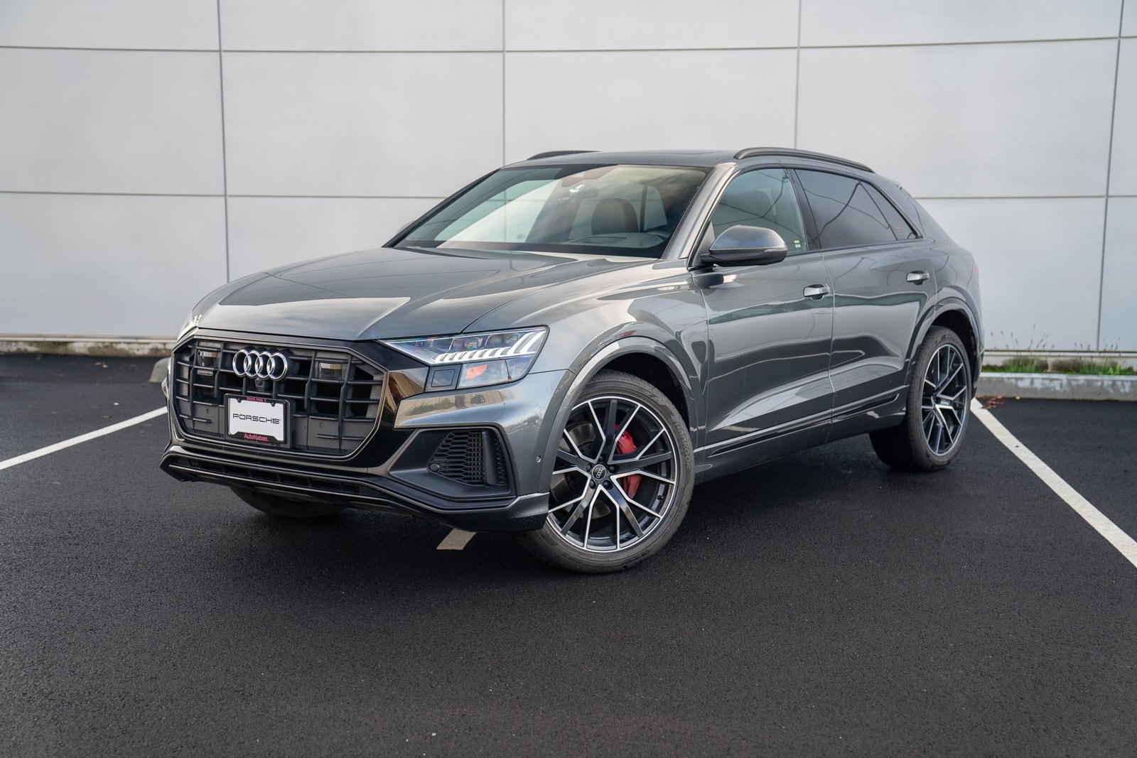 2019 Audi Q8 Prestige's photo