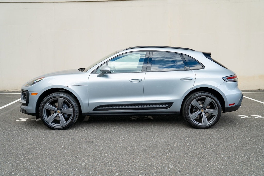 Certified 2025 Porsche Macan SUV