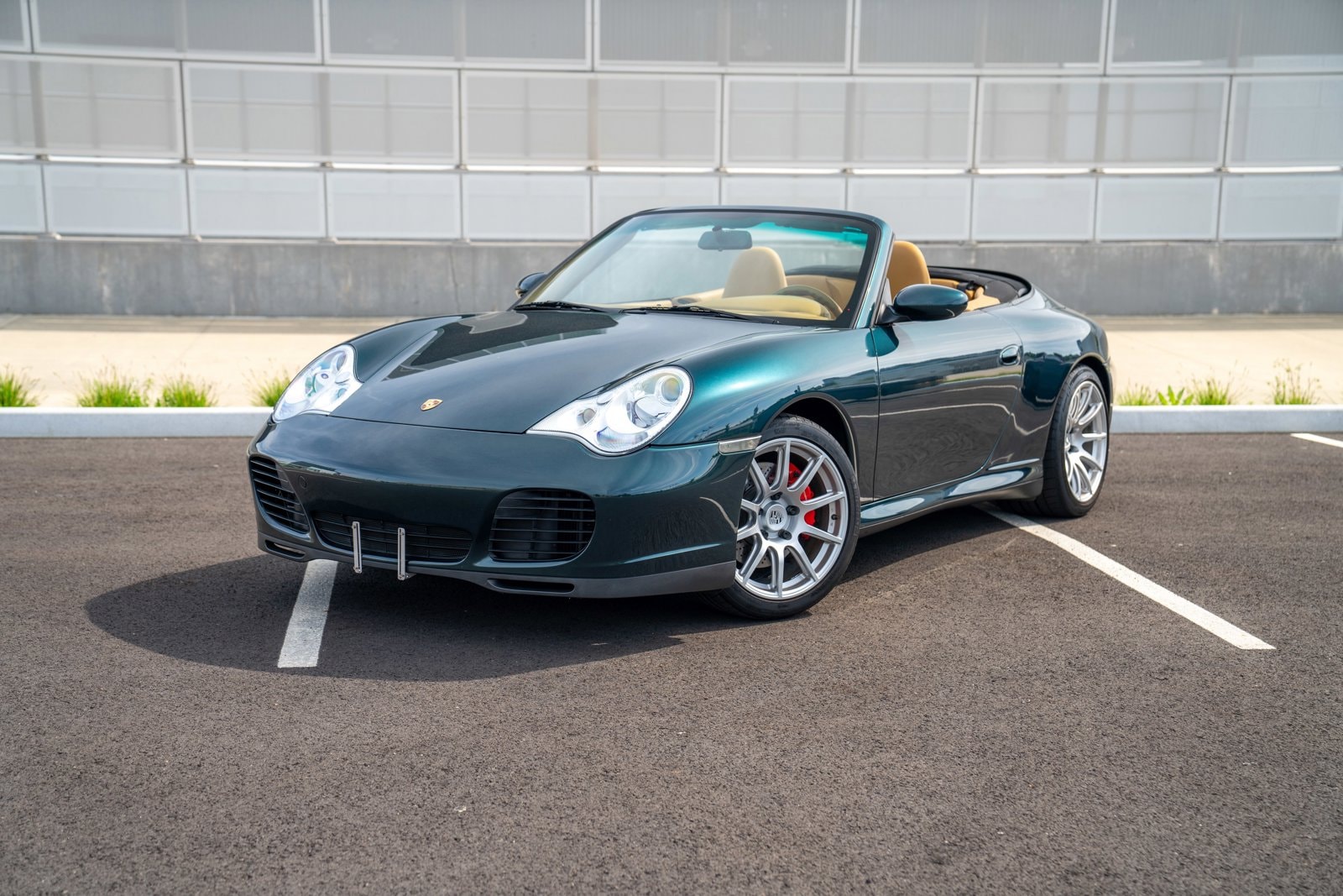2004 Porsche 911 Carrera 4S Cabriolet's photo