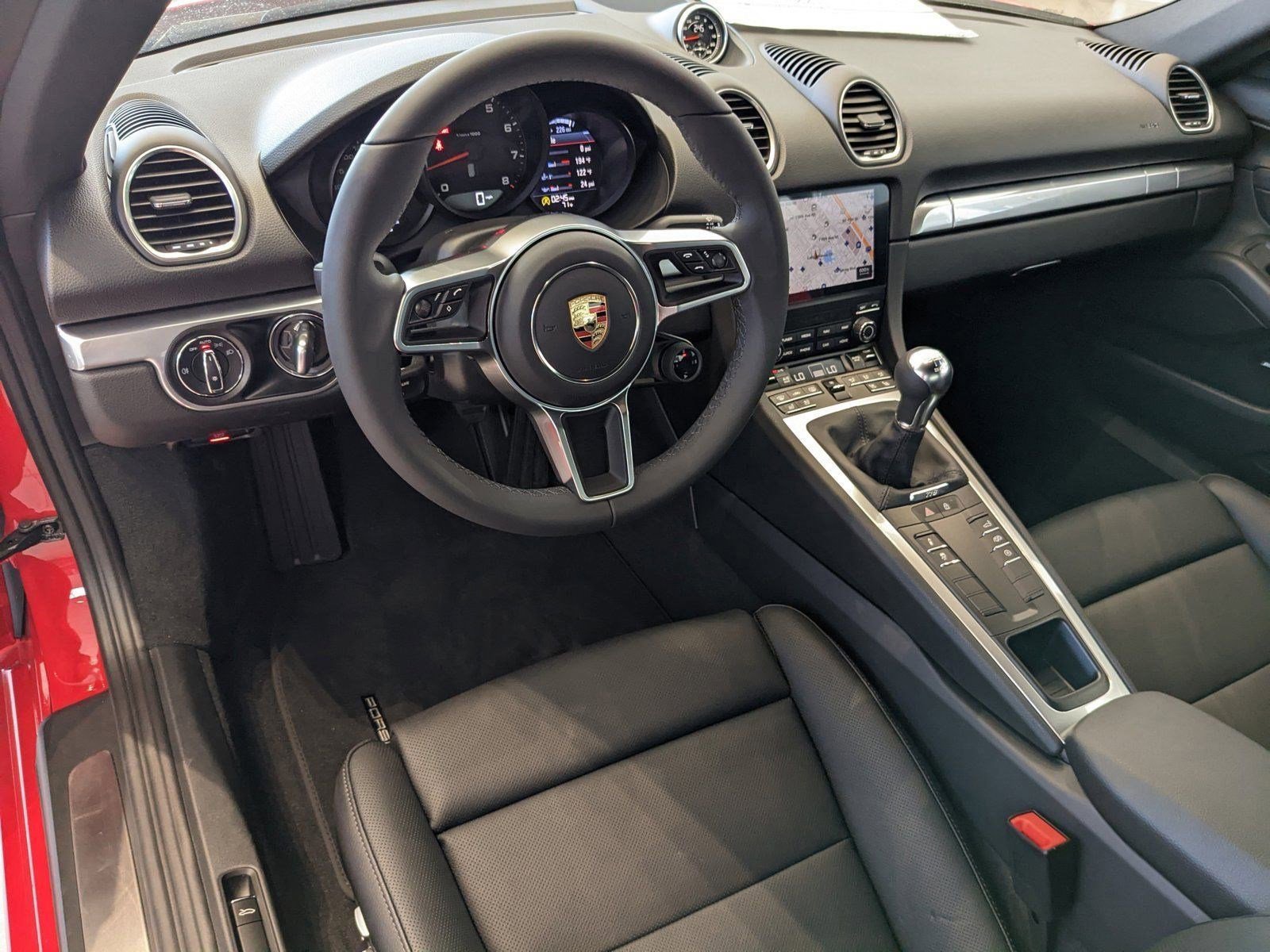 2024 Porsche Cayman S photo 4