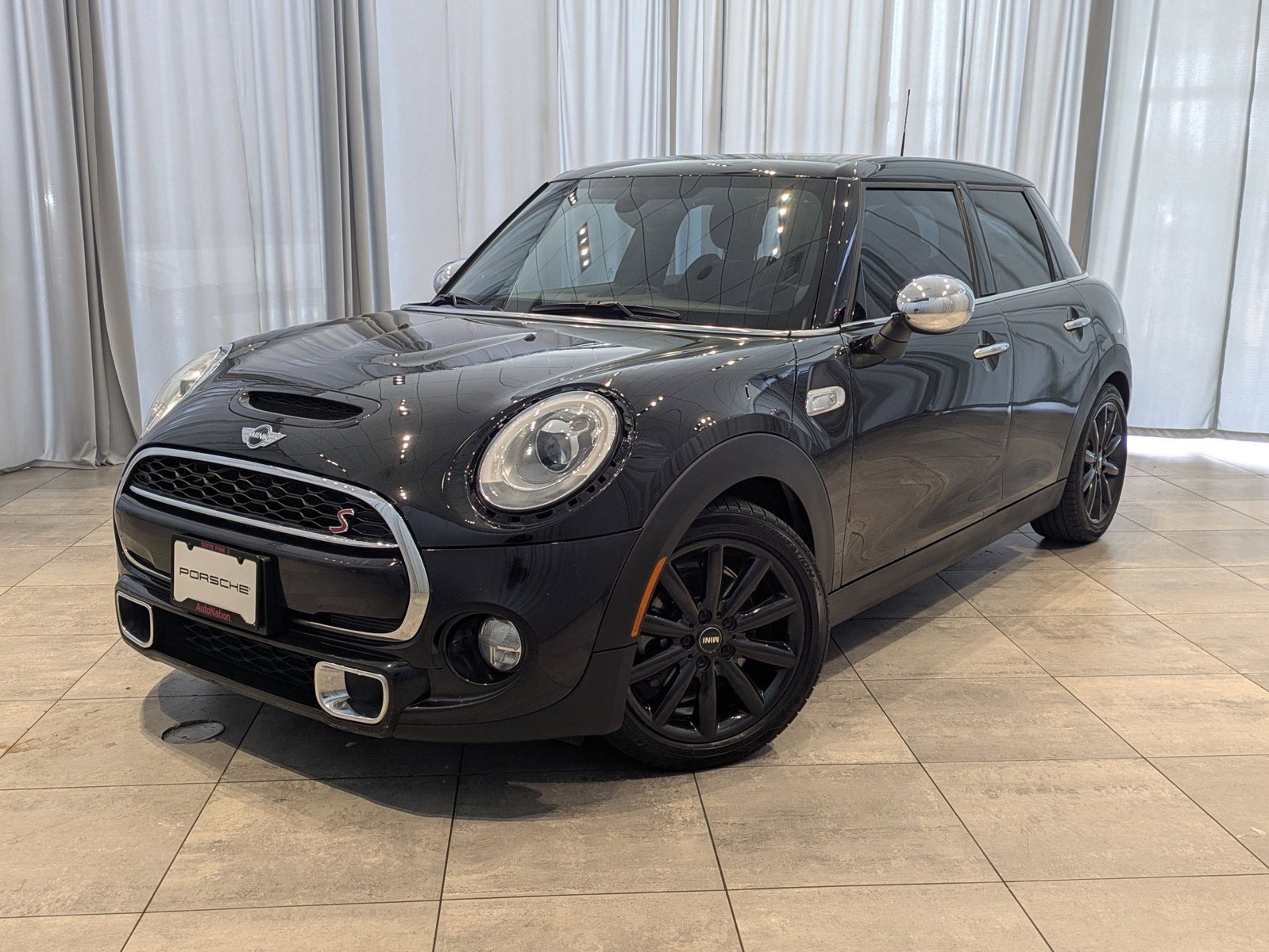 2015 MINI Cooper S's photo