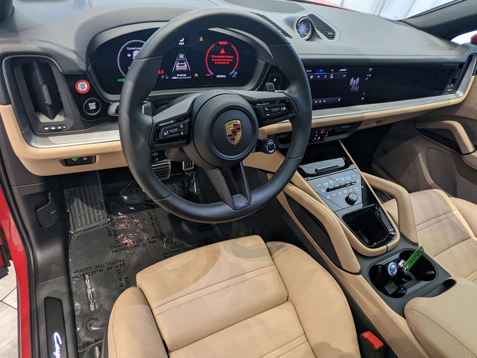 2025 Porsche Cayenne Coupe S photo 4