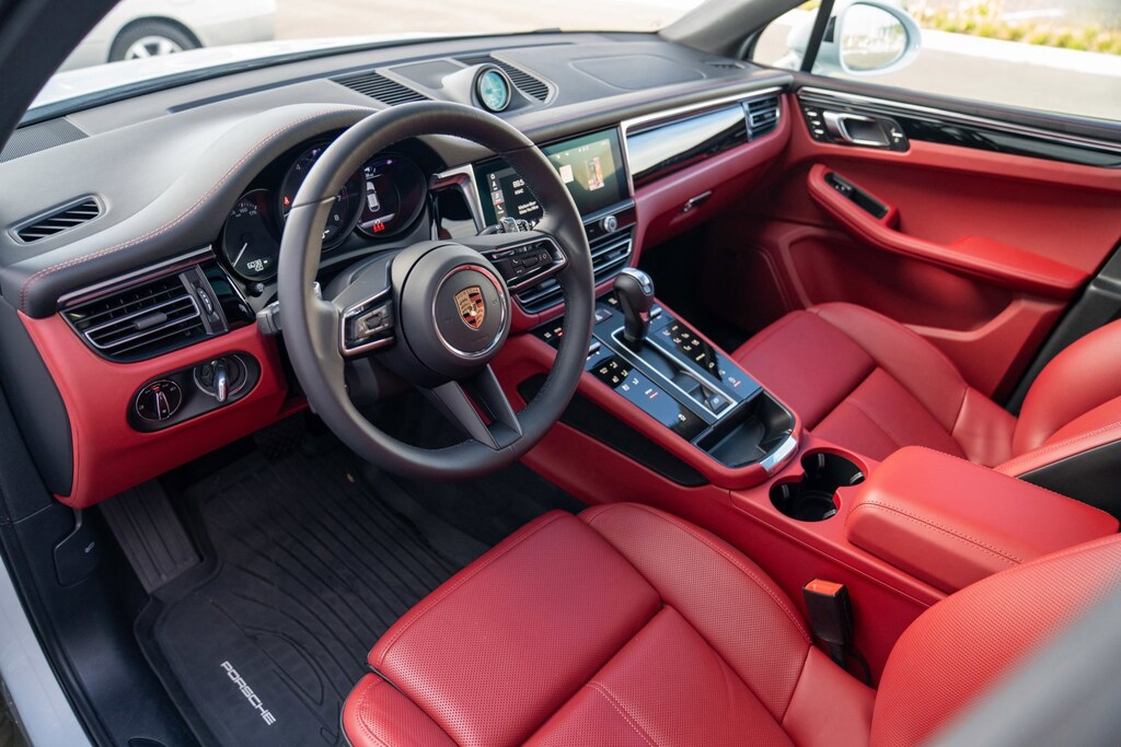 Certified 2025 Porsche Macan SUV