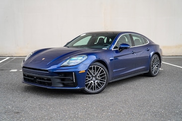 2024 Porsche Panamera 4 Hatchback