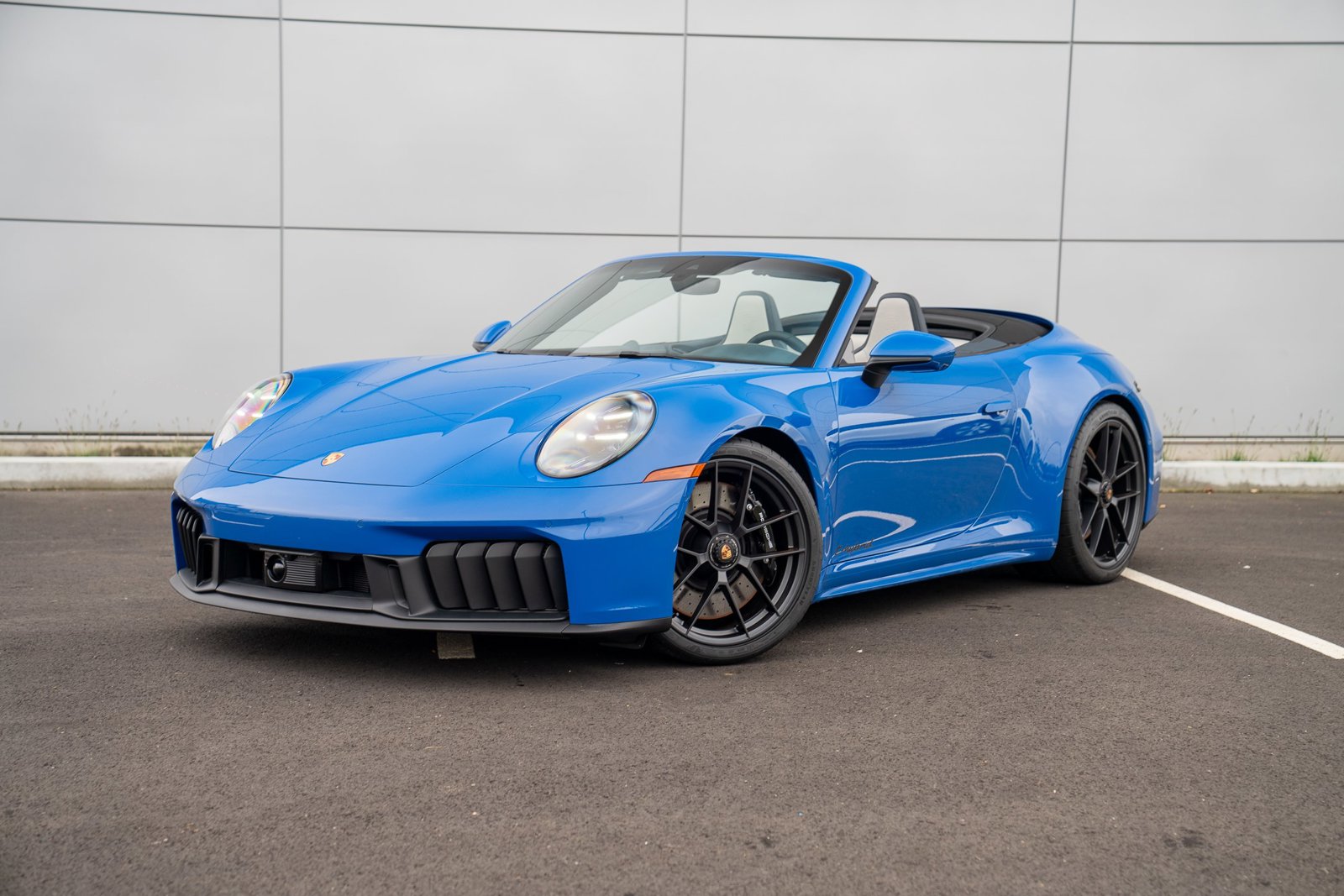 2026 Porsche 911 Carrera GTS Cabriolet's photo