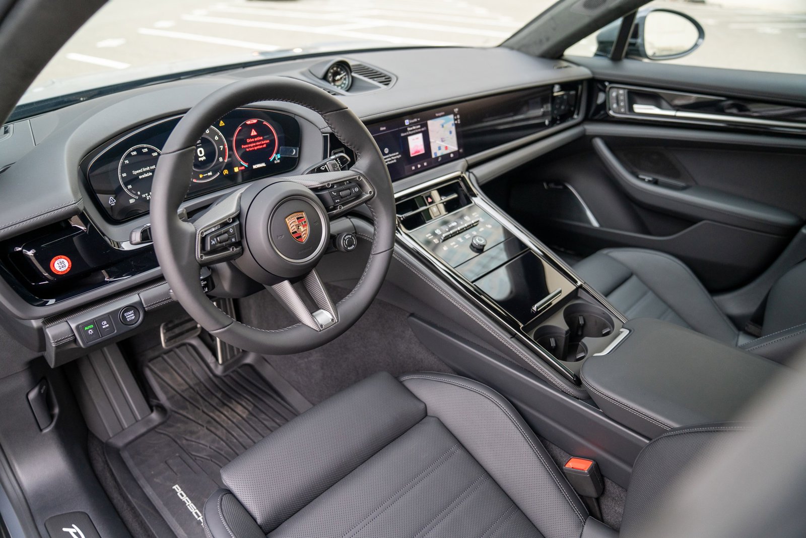 2026 Porsche Panamera GTS photo 4