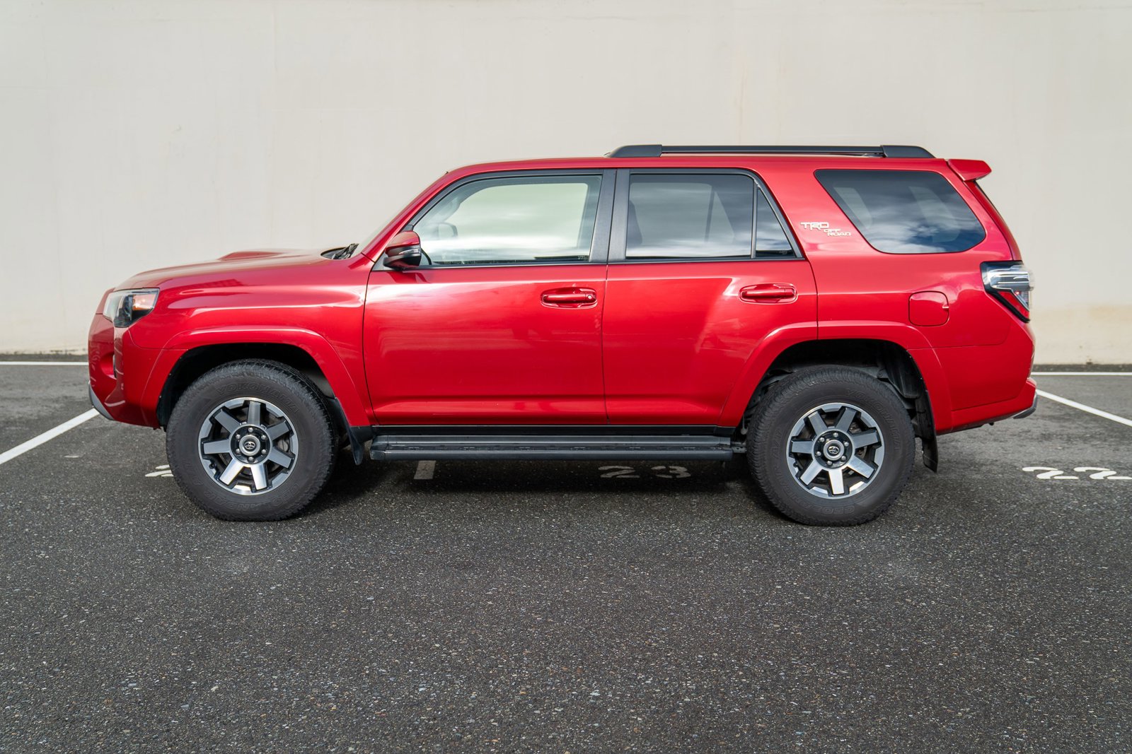 2022 Toyota 4Runner TRD Premium photo 2