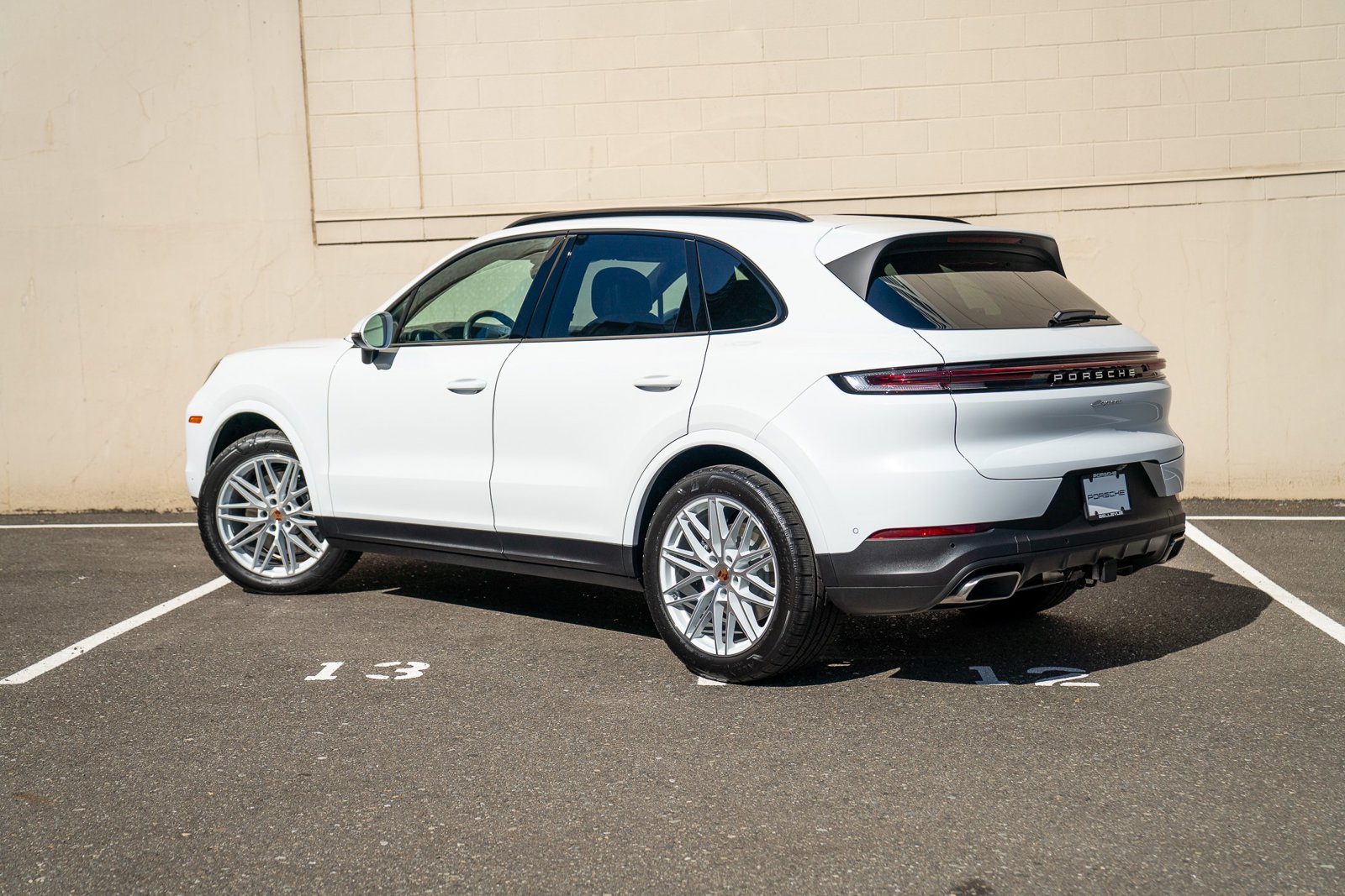 2026 Porsche Cayenne photo 3