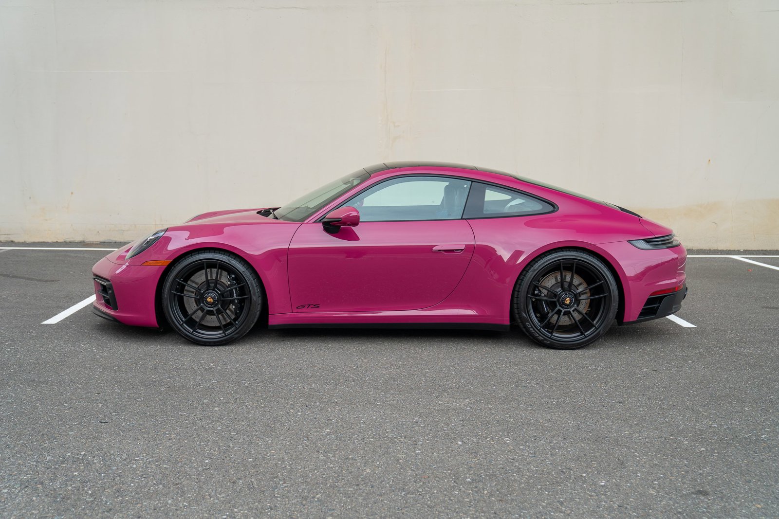 2024 Porsche 911 GTS photo 2