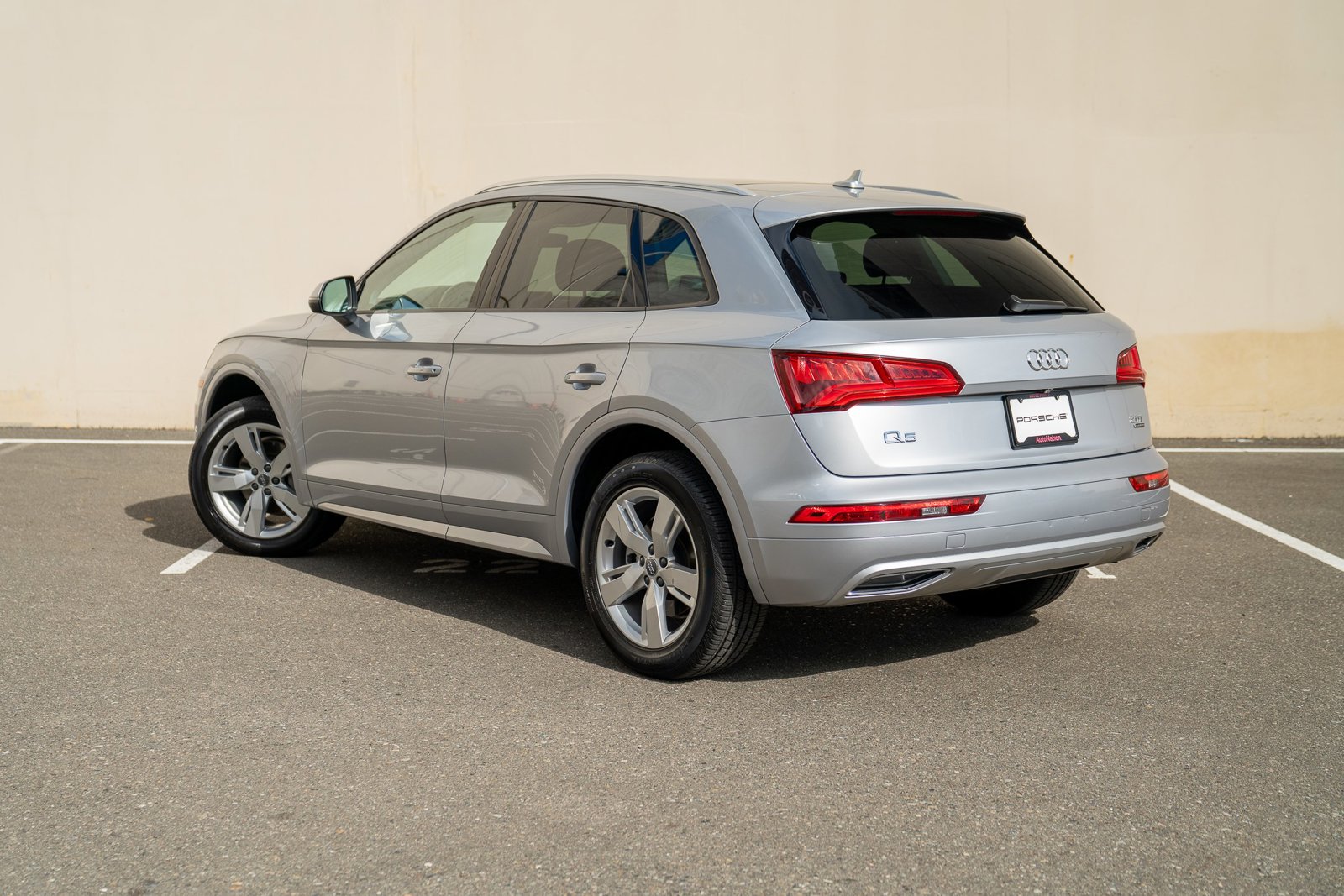2018 Audi Q5 2.0T Premium photo 2