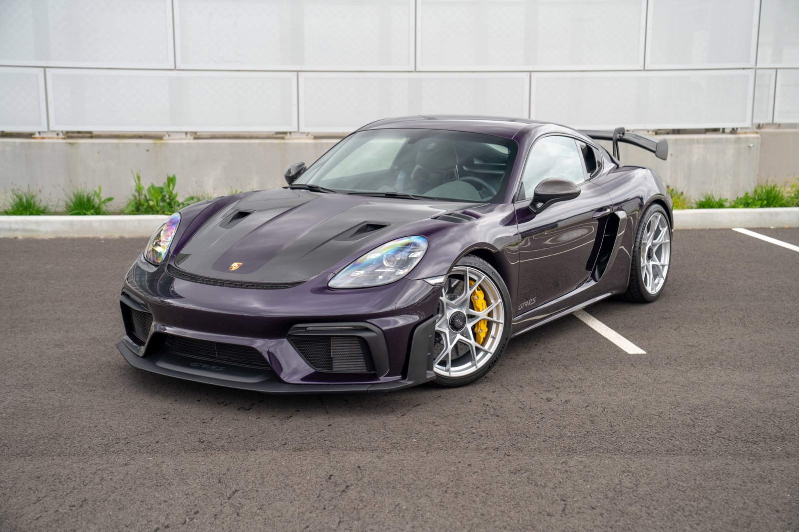 2024 Porsche 718 Cayman GT4 RS's photo