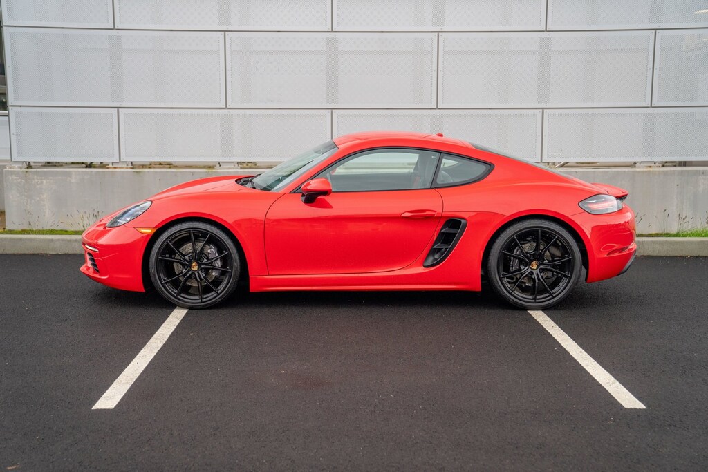 Certified 2024 Porsche 718 Cayman Style Edition Coupe