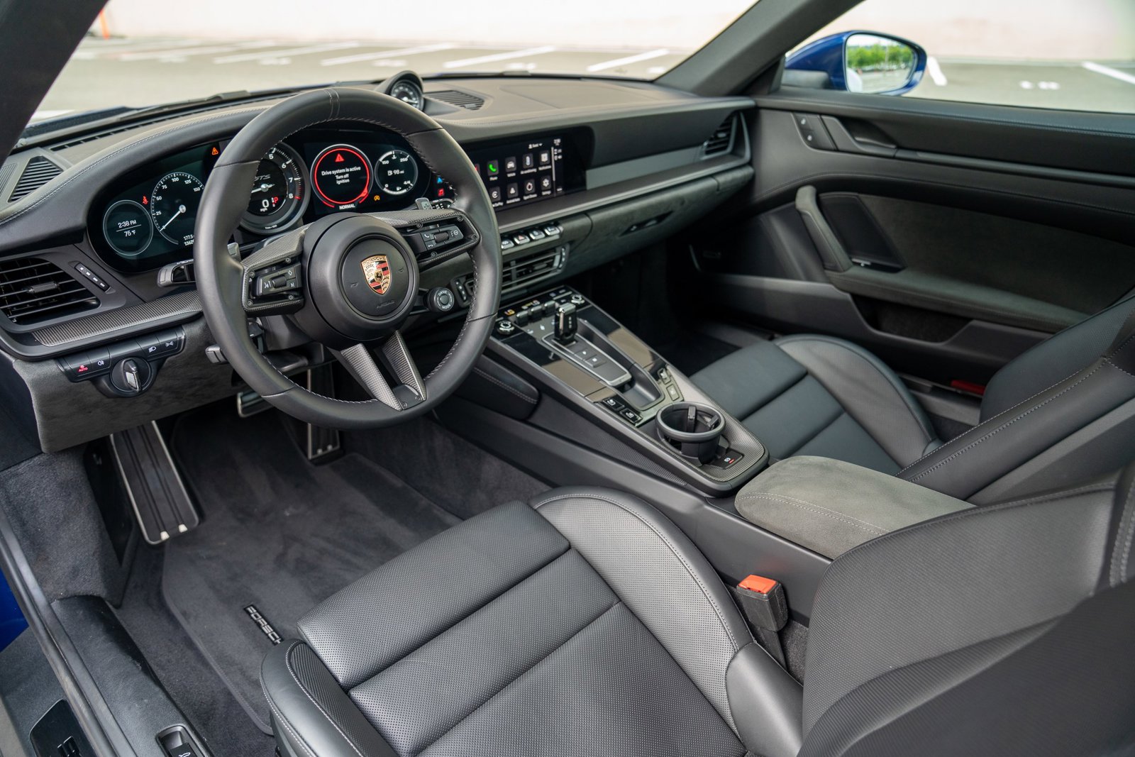 2024 Porsche 911 GTS photo 4