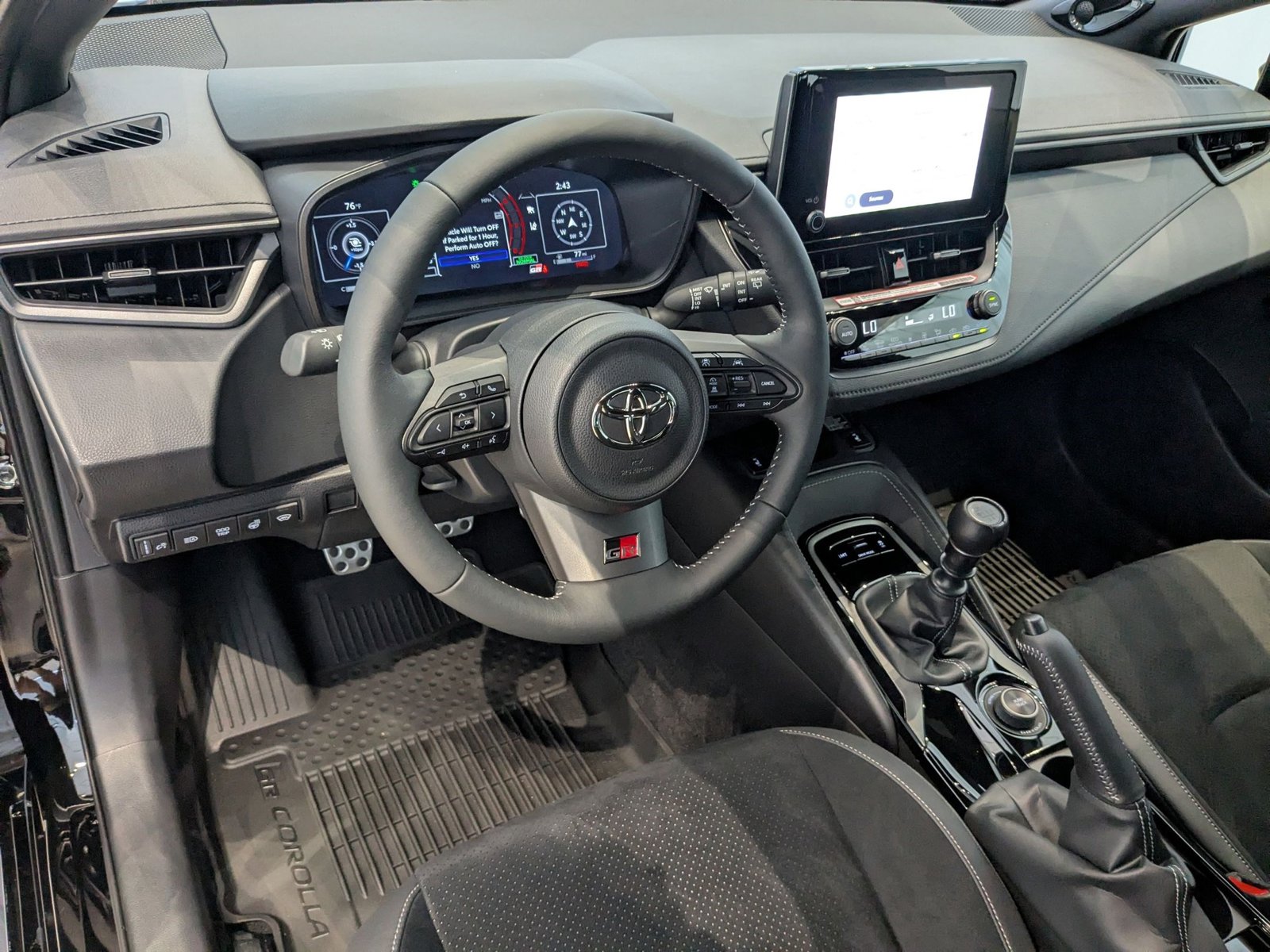 2025 Toyota Corolla GR Premium photo 4