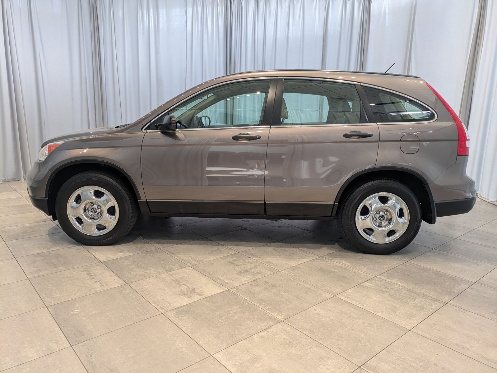 Used 2010 Honda CR-V LX with VIN 5J6RE4H31AL079767 for sale in Bellevue, WA