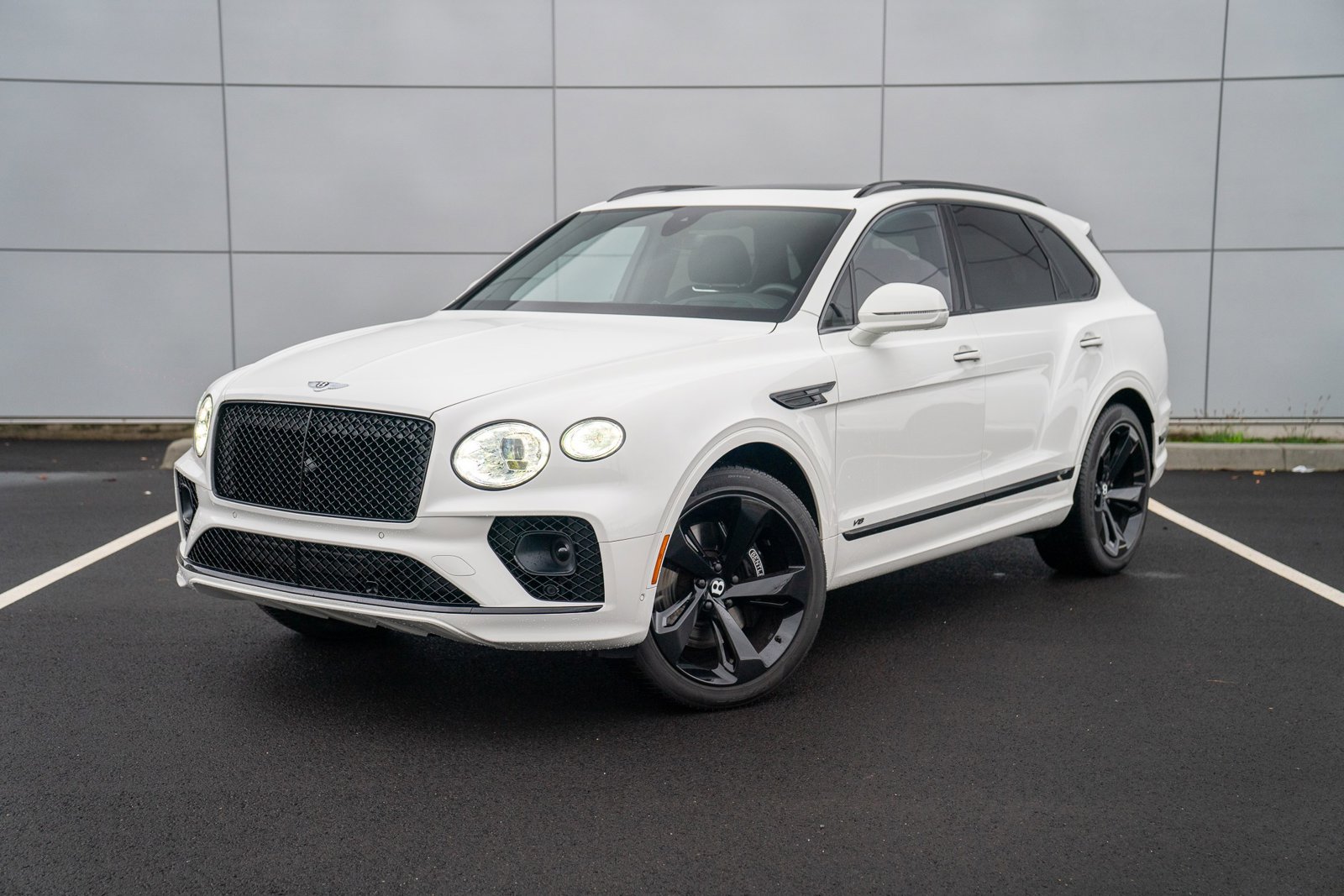 2022 Bentley Bentayga's photo