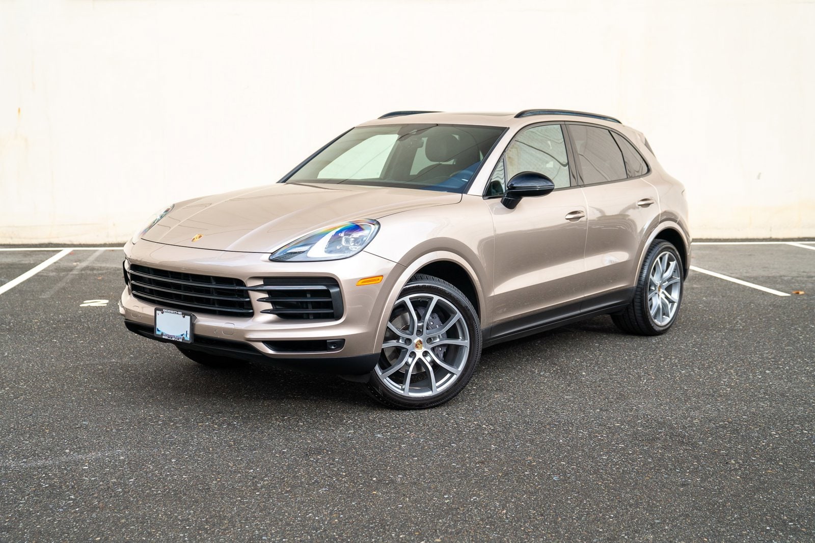 2019 Porsche Cayenne Base's photo