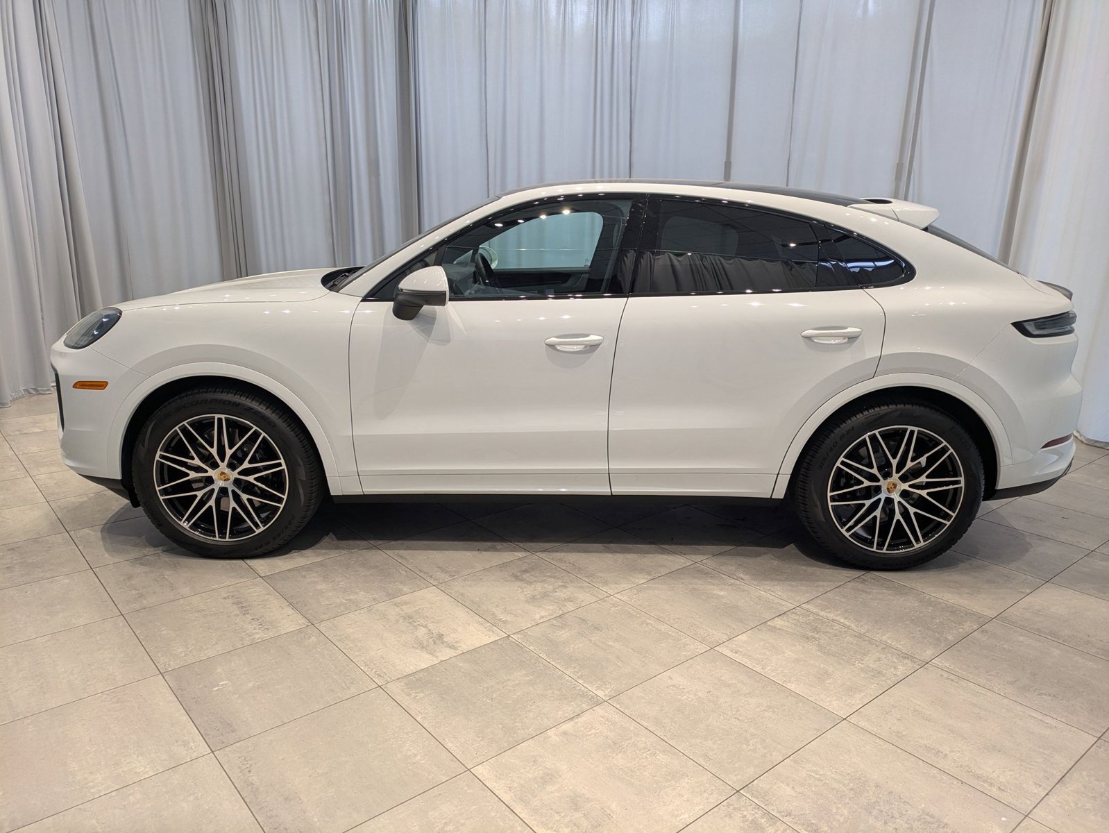 Certified 2024 Porsche Cayenne Coup Base with VIN WP1BA2AYXRDA55078 for sale in Bellevue, WA