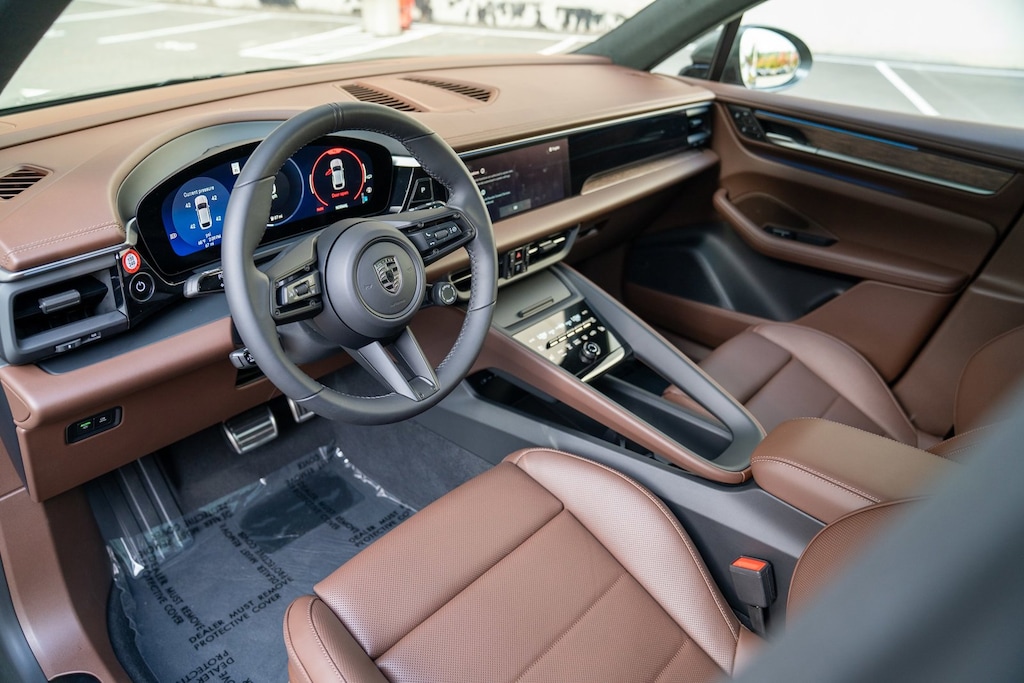 New 2025 Porsche Macan Electric Turbo SUV