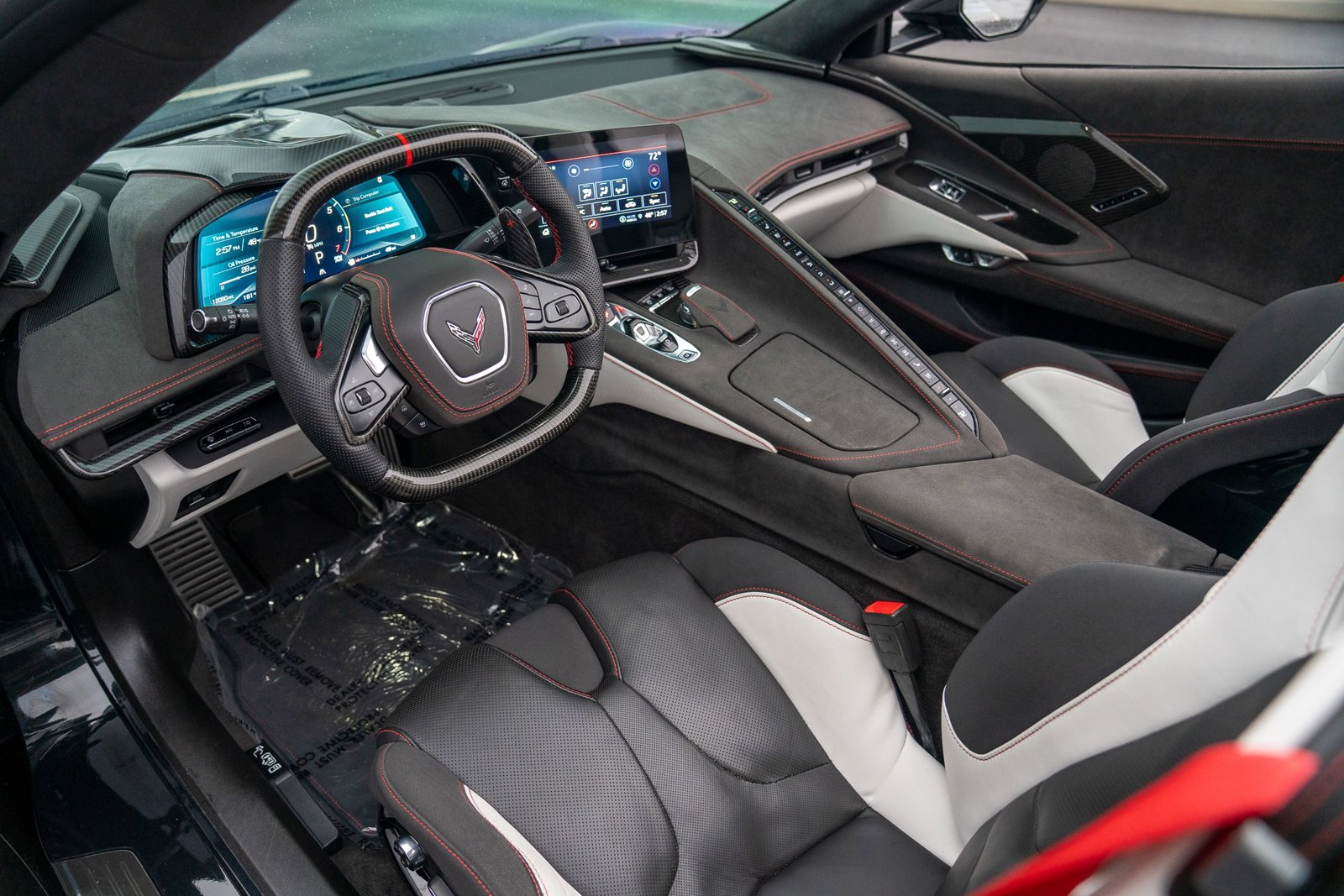 2023 Chevrolet Corvette Stingray 3LT Convertible photo 4