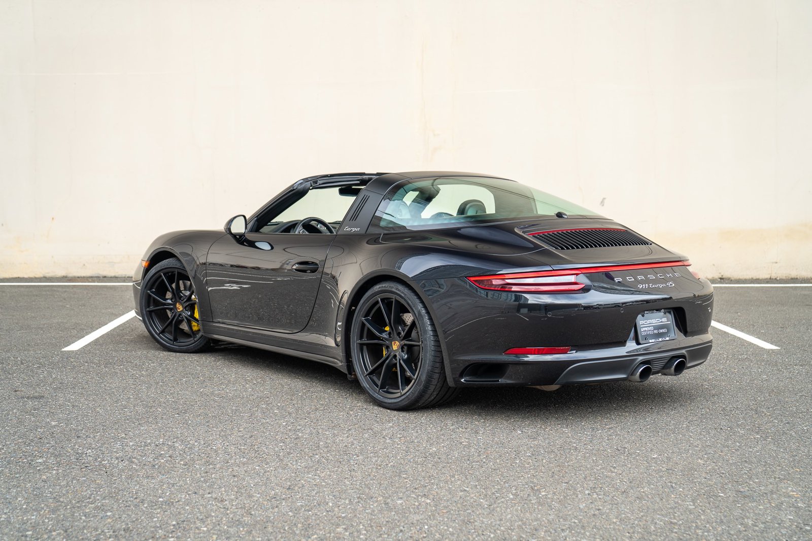 2018 Porsche 911 Targa 4S photo 3