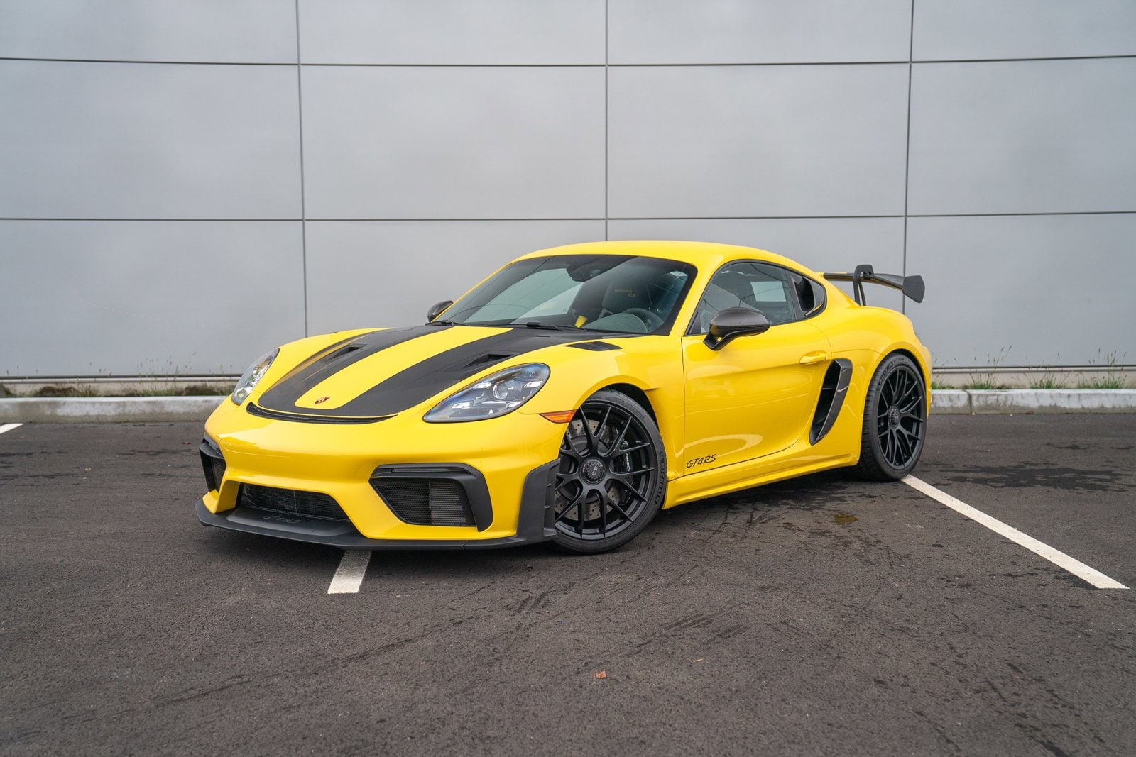 2025 Porsche 718 GT4 RS's photo