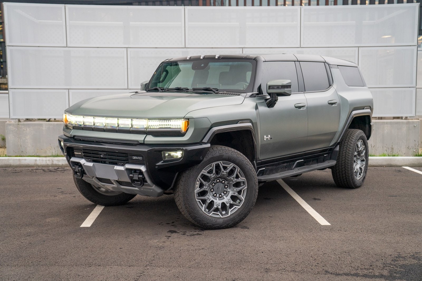 2024 GMC HUMMER EV 3X's photo