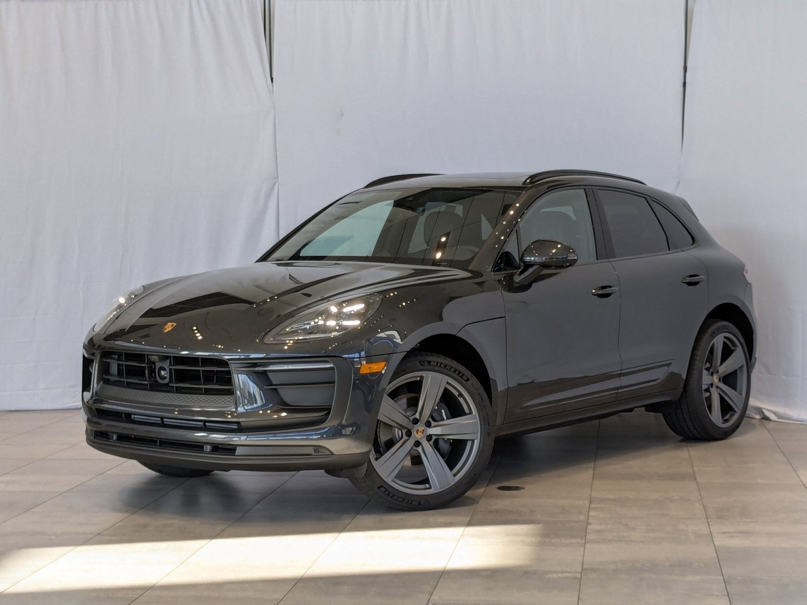 2025 Porsche Macan T's photo
