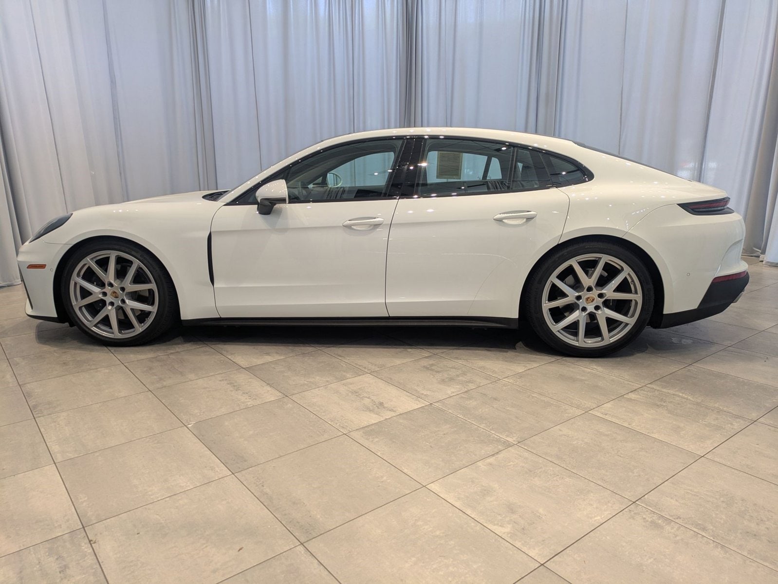Certified 2024 Porsche Panamera Base with VIN WP0AA2YA6RL008450 for sale in Bellevue, WA