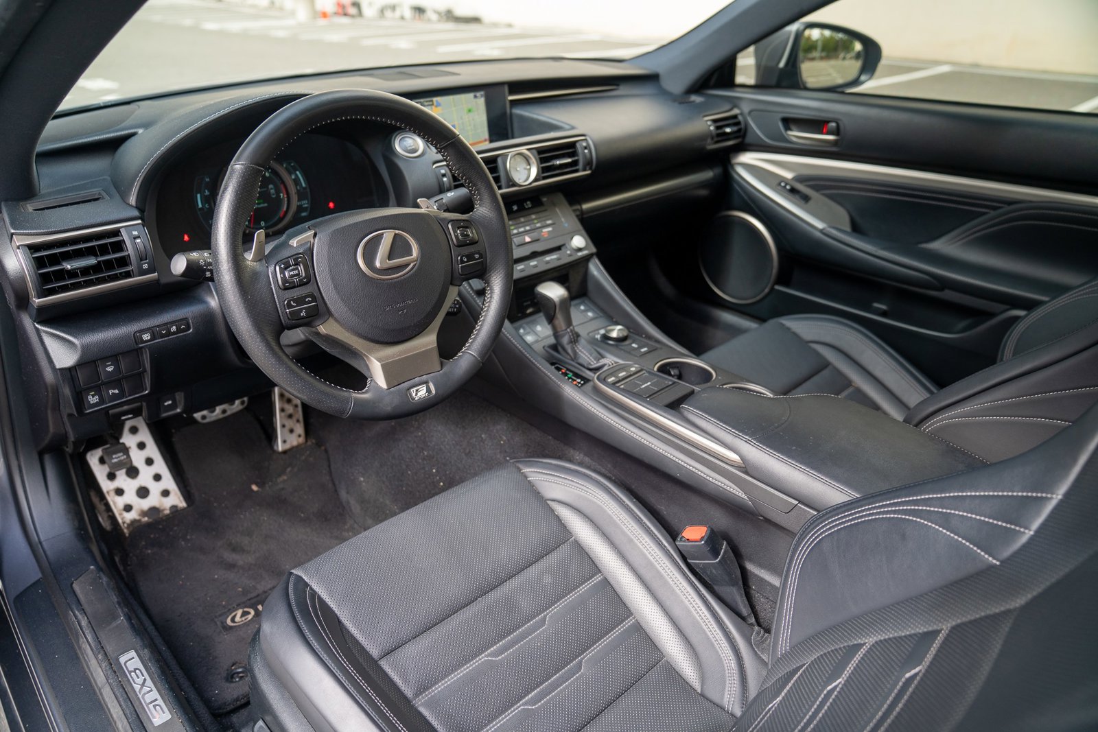 2015 Lexus RC 350 photo 4